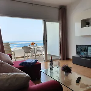 Apartment 100 Meters From The Ocean, Callao Salvaje